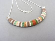 Small arc, spring pales Small arc, spring pales